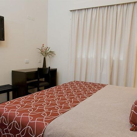Hotel Premier San Miguel de Tucumán Екстериор снимка