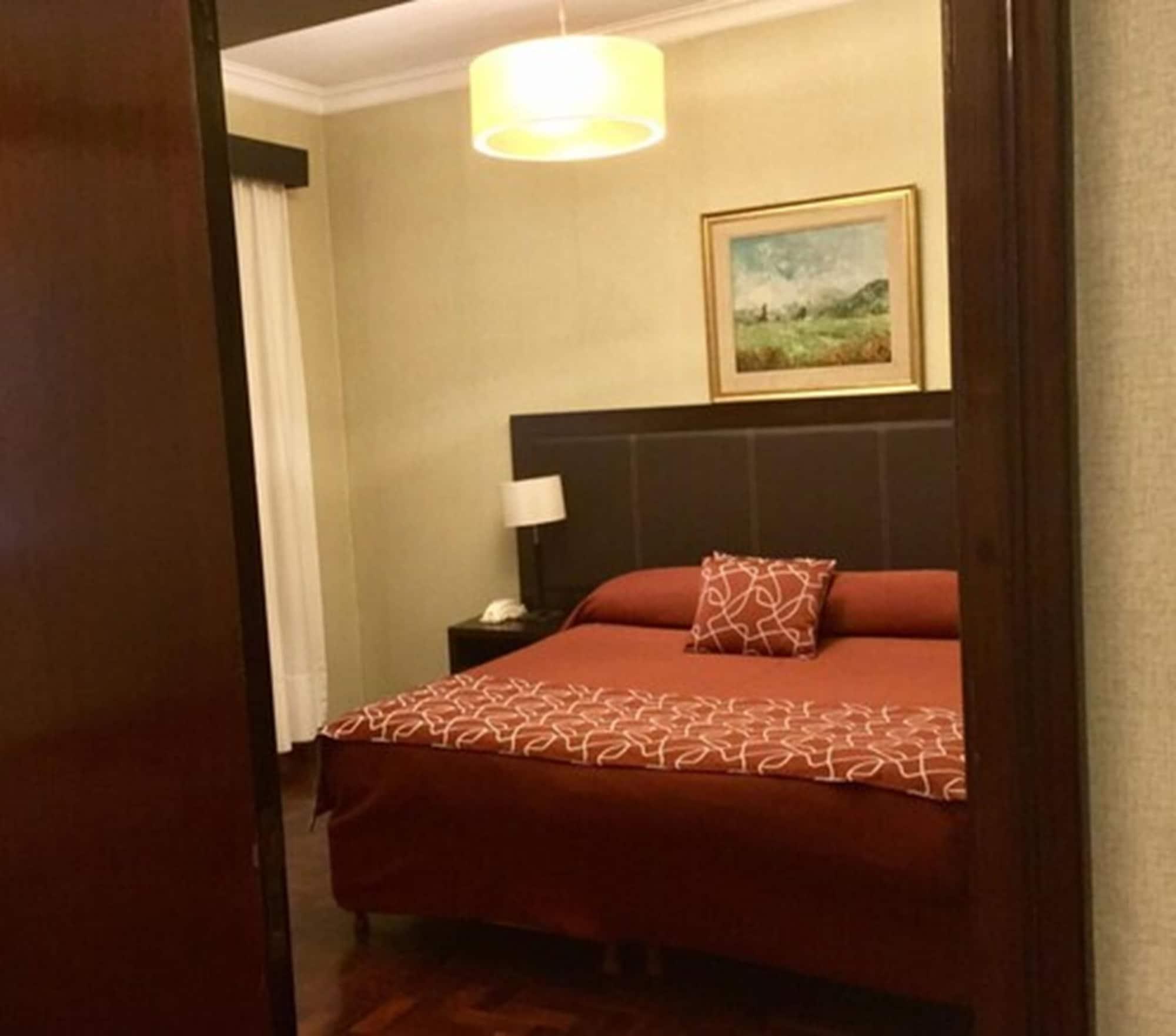 Hotel Premier San Miguel de Tucumán Екстериор снимка