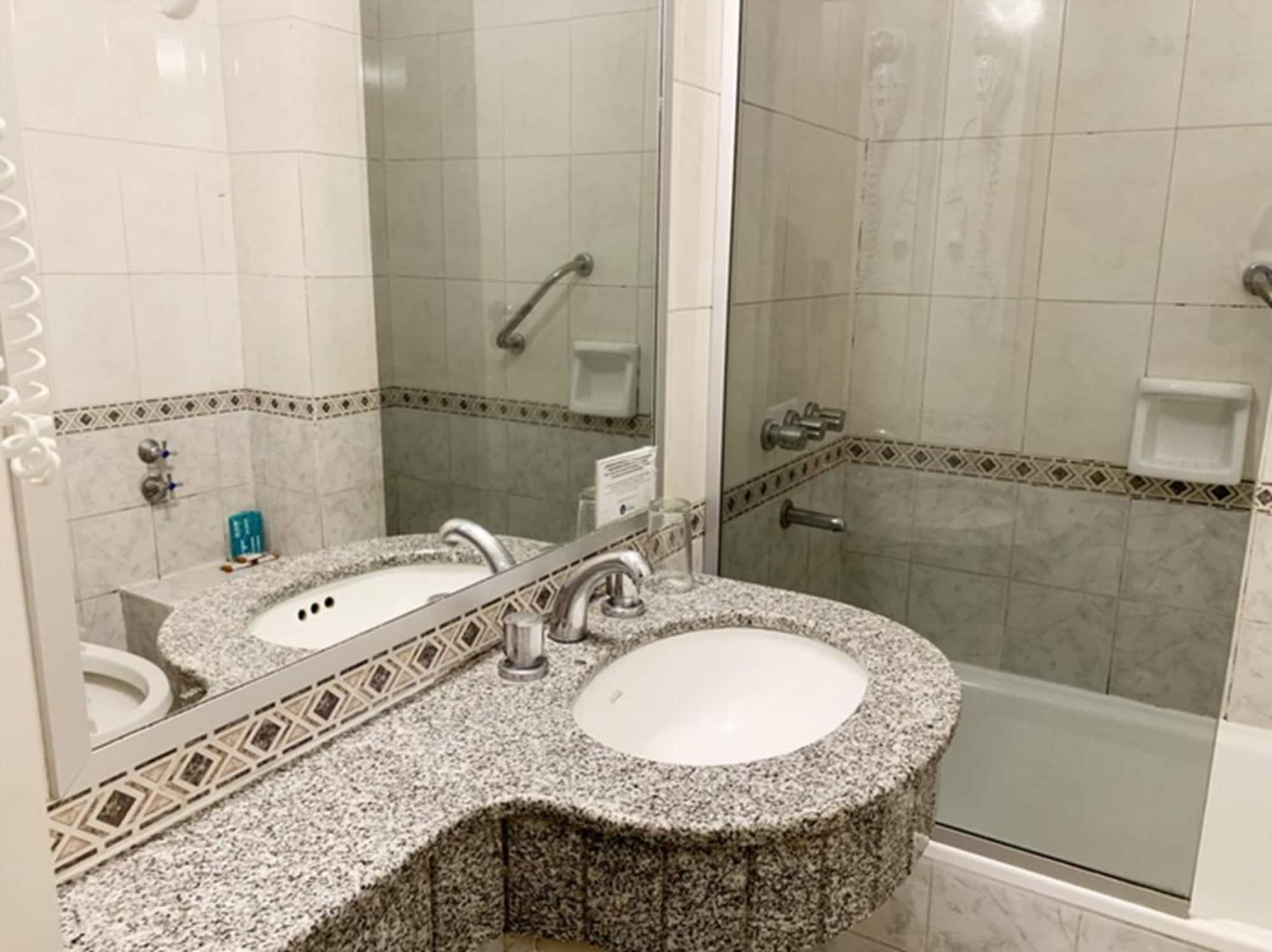 Hotel Premier San Miguel de Tucumán Екстериор снимка