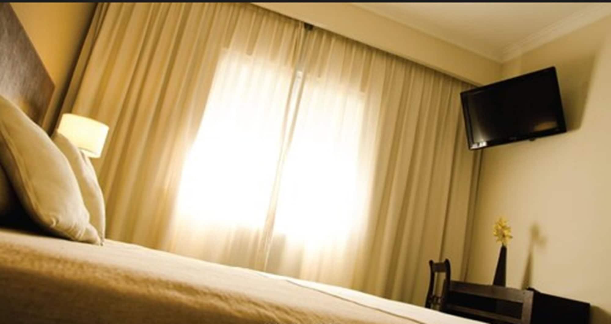 Hotel Premier San Miguel de Tucumán Екстериор снимка